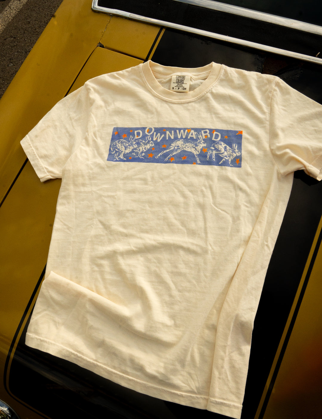 Rabbit T-Shirt (Natural)